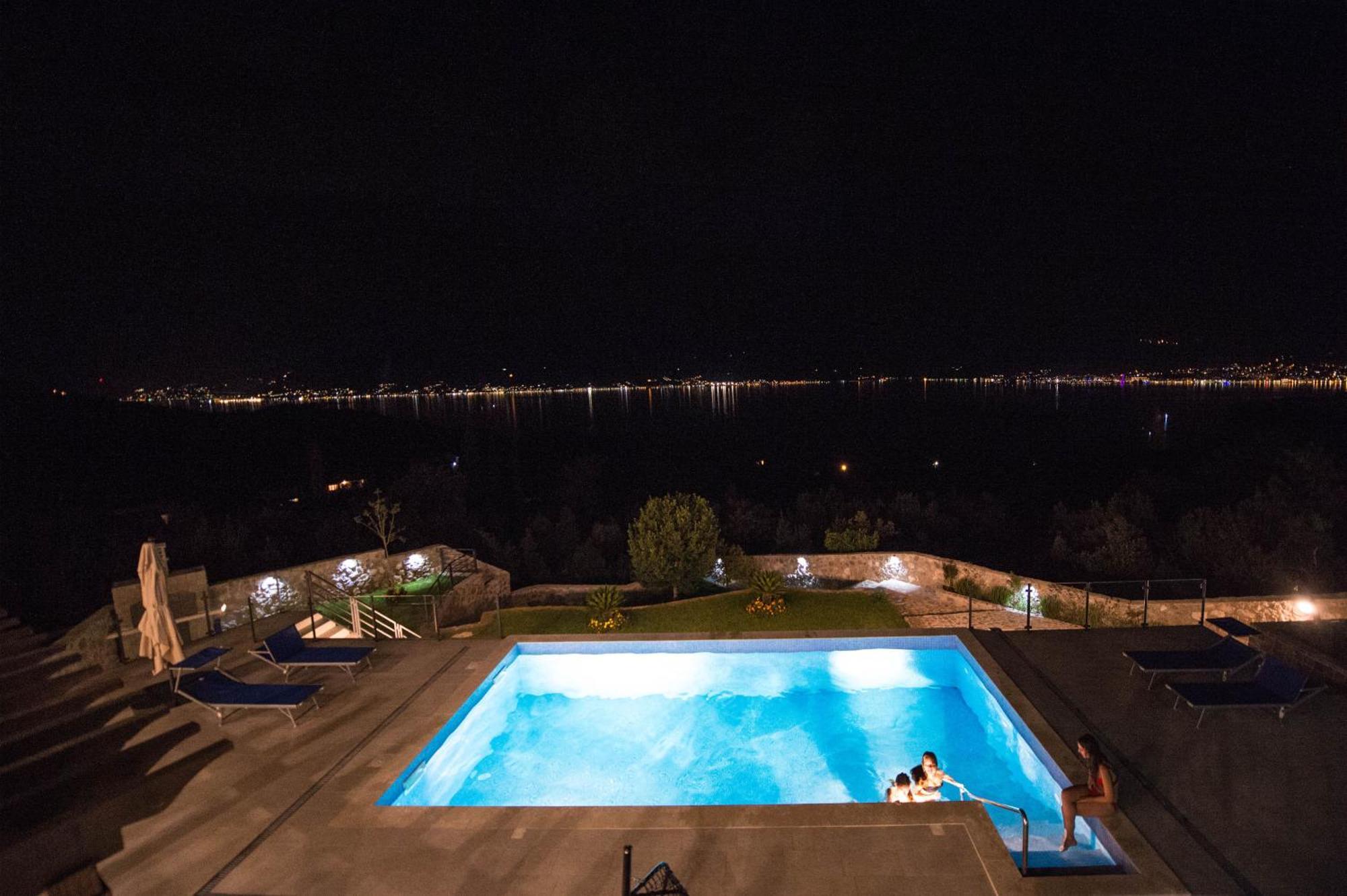 Villa Vista Azzurra Tivat Exterior photo