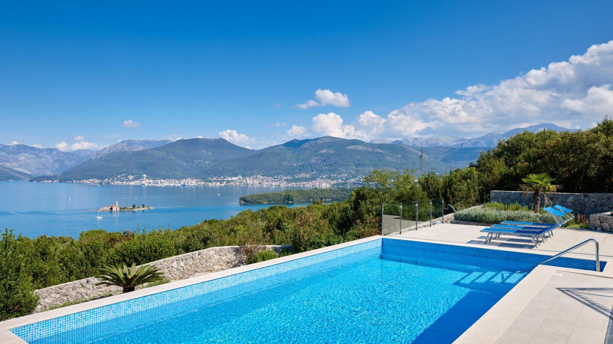 Villa Vista Azzurra Tivat Exterior photo