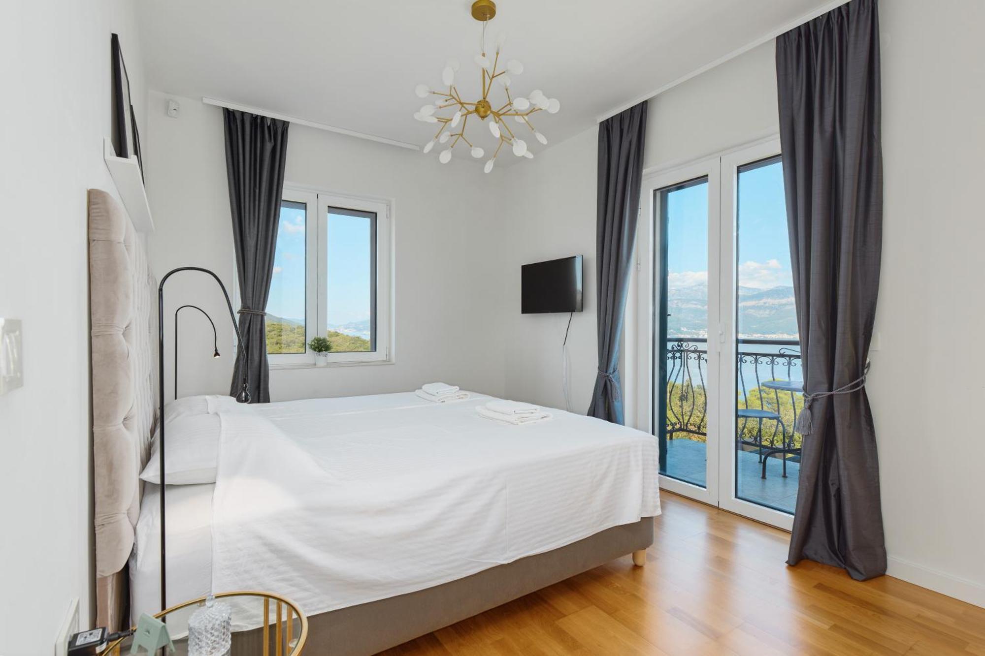 Villa Vista Azzurra Tivat Exterior photo
